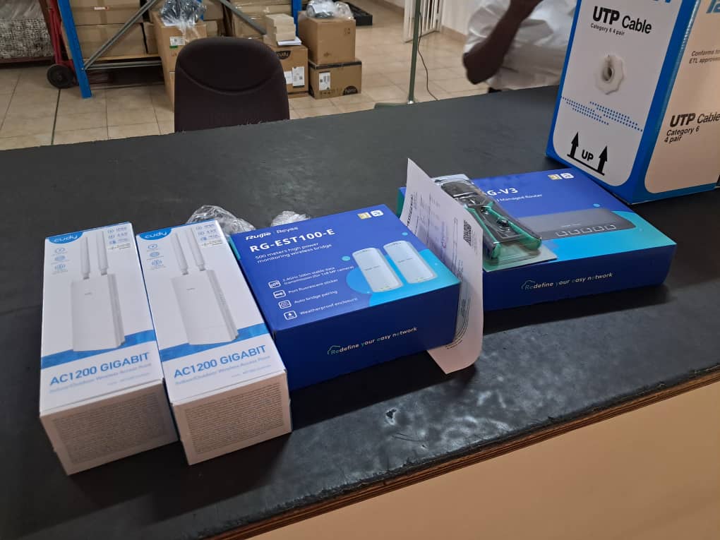 Buy Ruijie Reyee Access Point WiFi Extender or Router in Zimbabwe — Enterprise-grade WiFi access point for seamless coverage and management in Zimbabwe. Professional networking solution.